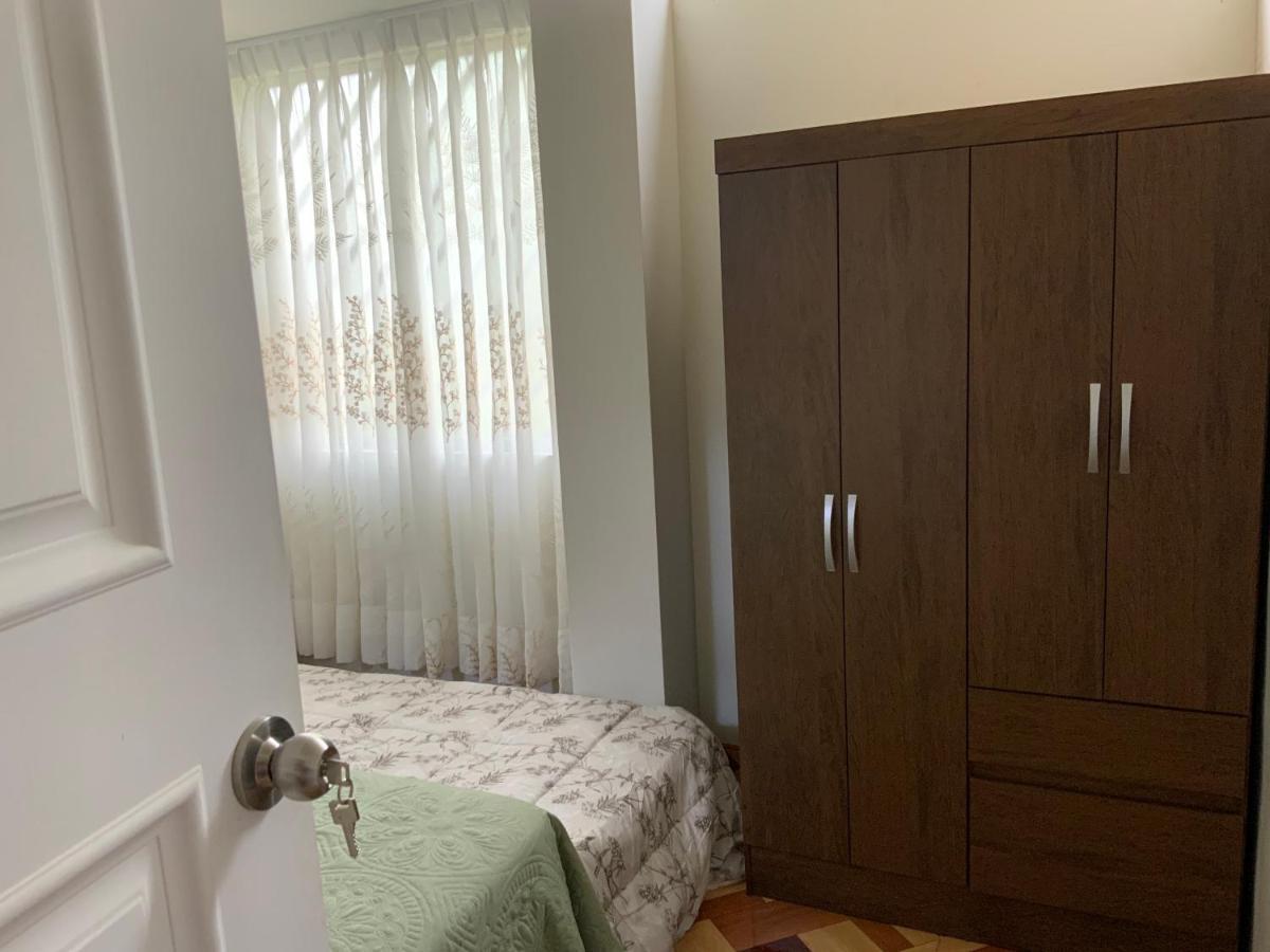 Modern House Full Apartment-planta Baja Lima